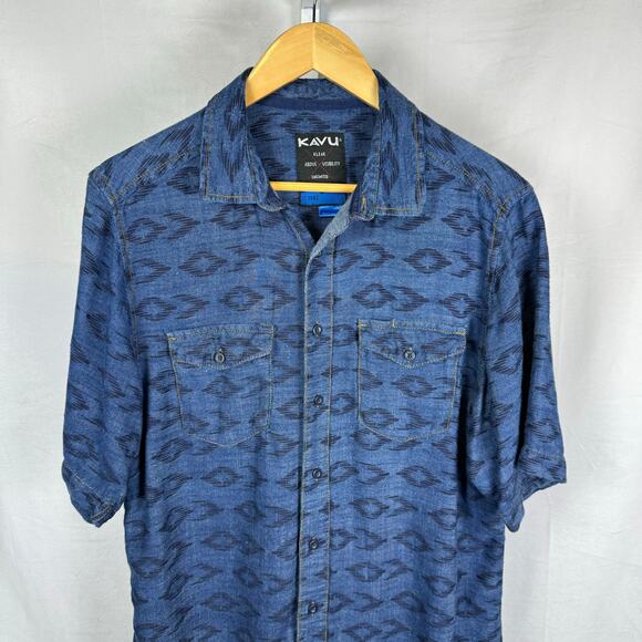 Kavu Other - KAVU Short Sleeve Button Up Blue Pattern Shirt Men's Size Large